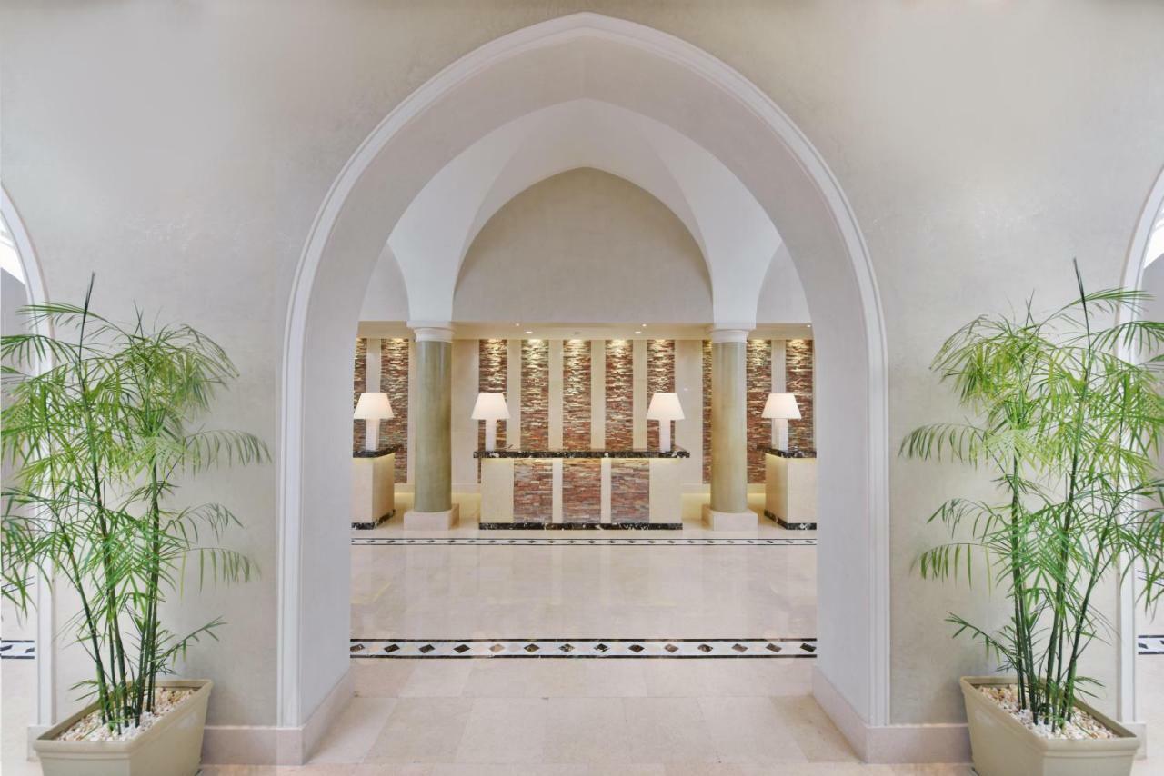 Jaz Mirabel Resort Sharm el-Sheik Eksteriør bilde The lobby of the hotel